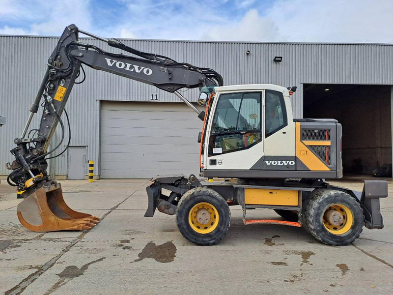 Volvo EWR150E + Engcon Rototilt - Колёсный экскаватор: фото 1 Volvo EWR150E + Engcon Rototilt - Колёсный экскаватор: фото 1