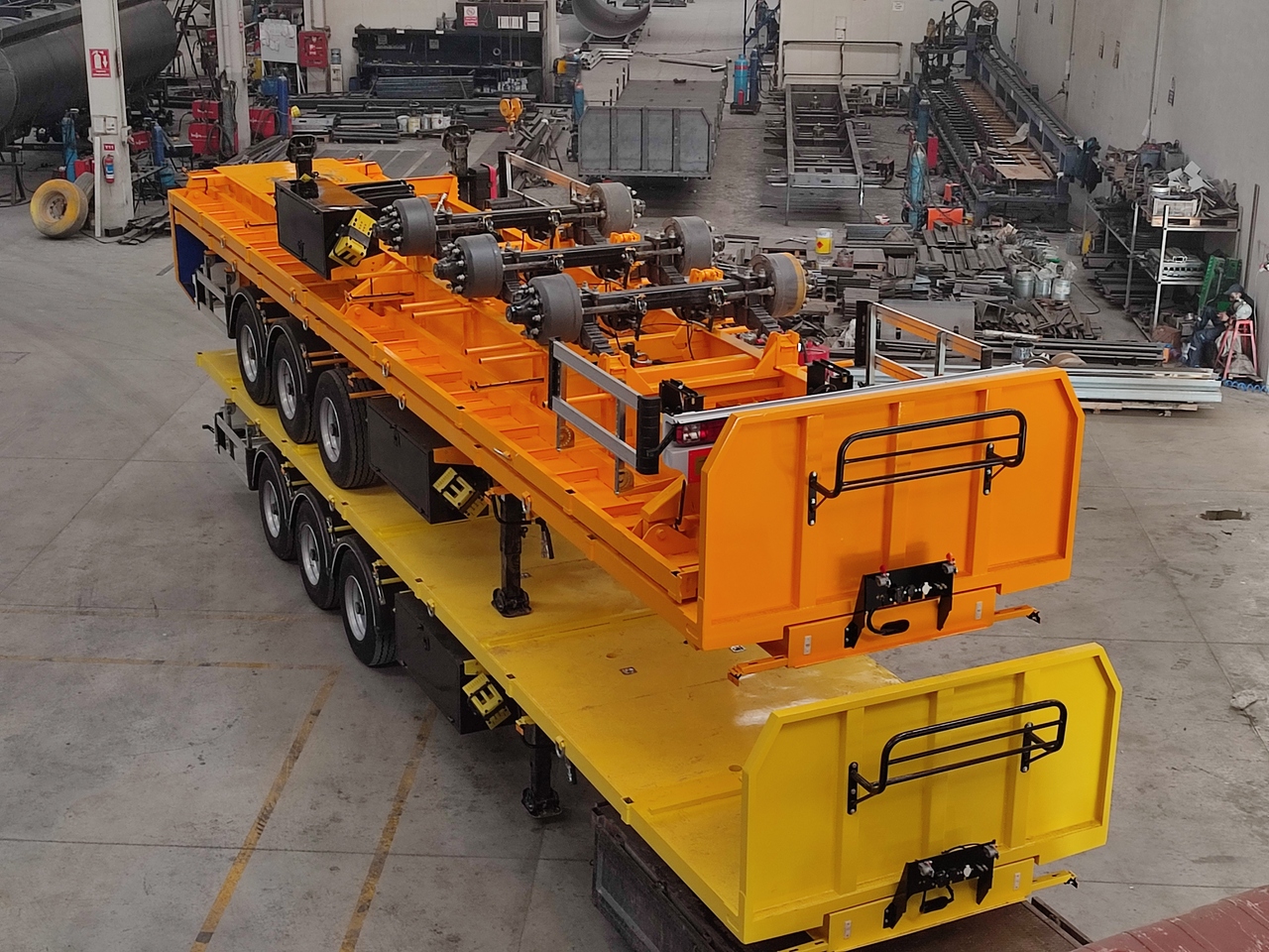 SINAN TANKER-TREYLER FlatBed - Special Platform - Полуприцеп бортовой/ Платформа: фото 5 SINAN TANKER-TREYLER FlatBed - Special Platform - Полуприцеп бортовой/ Платформа: фото 5