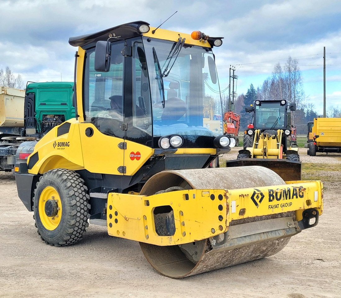 BOMAG BW145D-5 EPA - Каток: фото 2 BOMAG BW145D-5 EPA - Каток: фото 2
