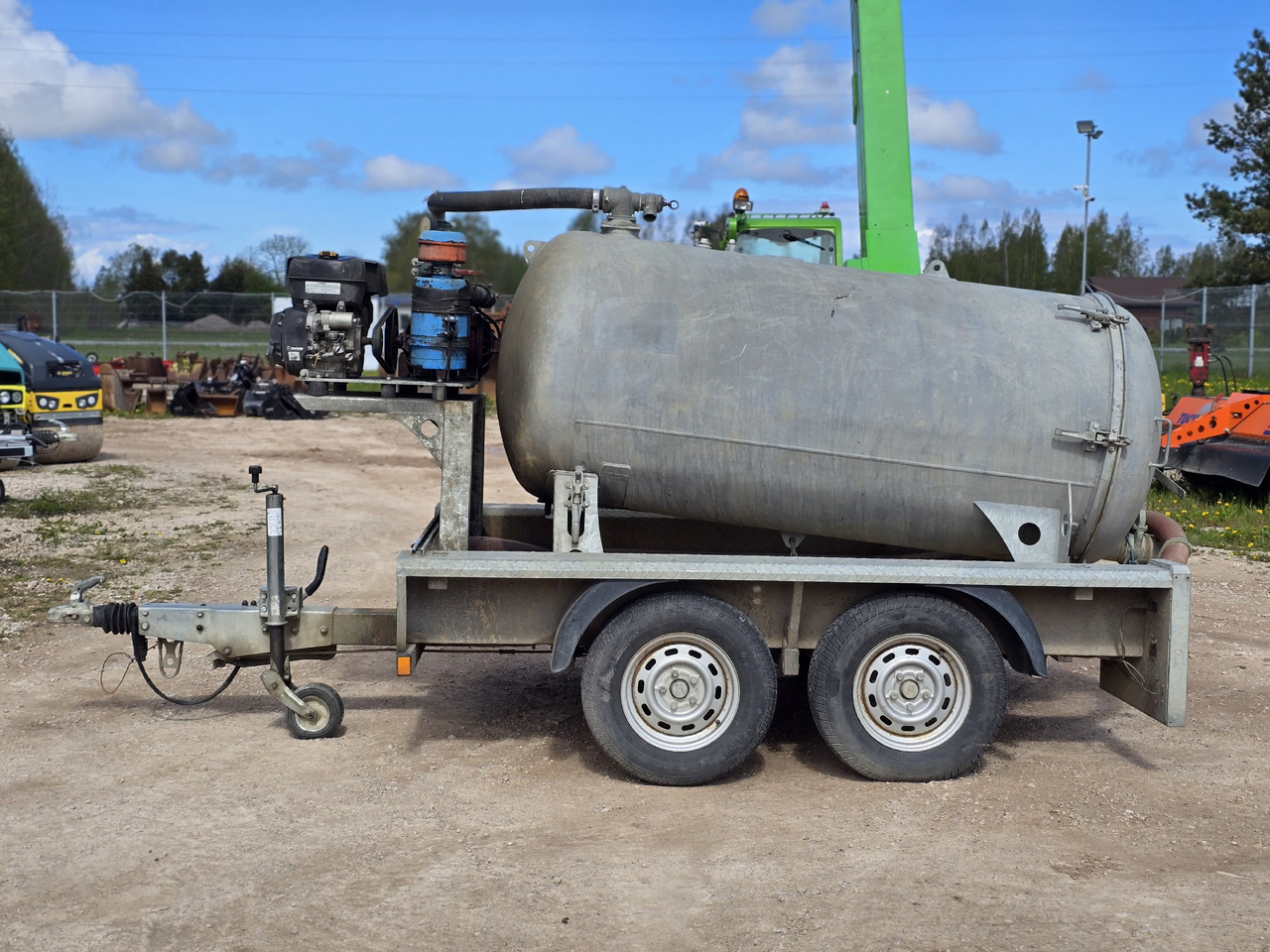 Bunnefeld Haren PAH3500 - Прицеп-цистерна: фото 2 Bunnefeld Haren PAH3500 - Прицеп-цистерна: фото 2