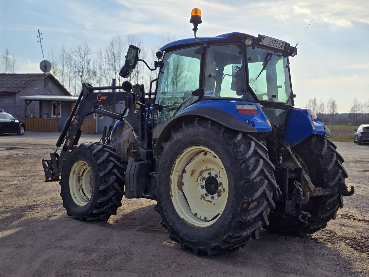 New Holland T5.115 - Трактор: фото 5 New Holland T5.115 - Трактор: фото 5