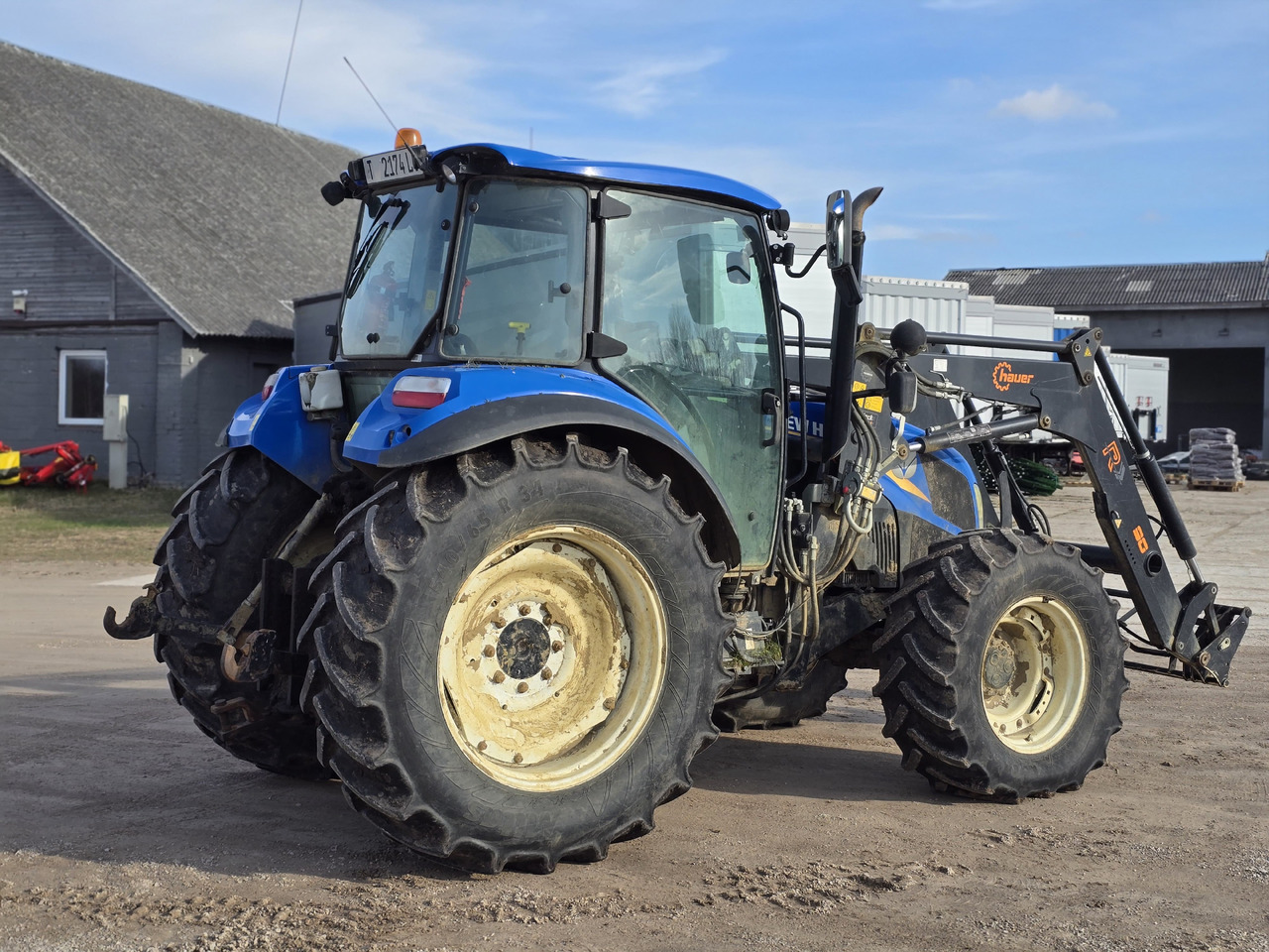 New Holland T5.115 - Трактор: фото 3 New Holland T5.115 - Трактор: фото 3