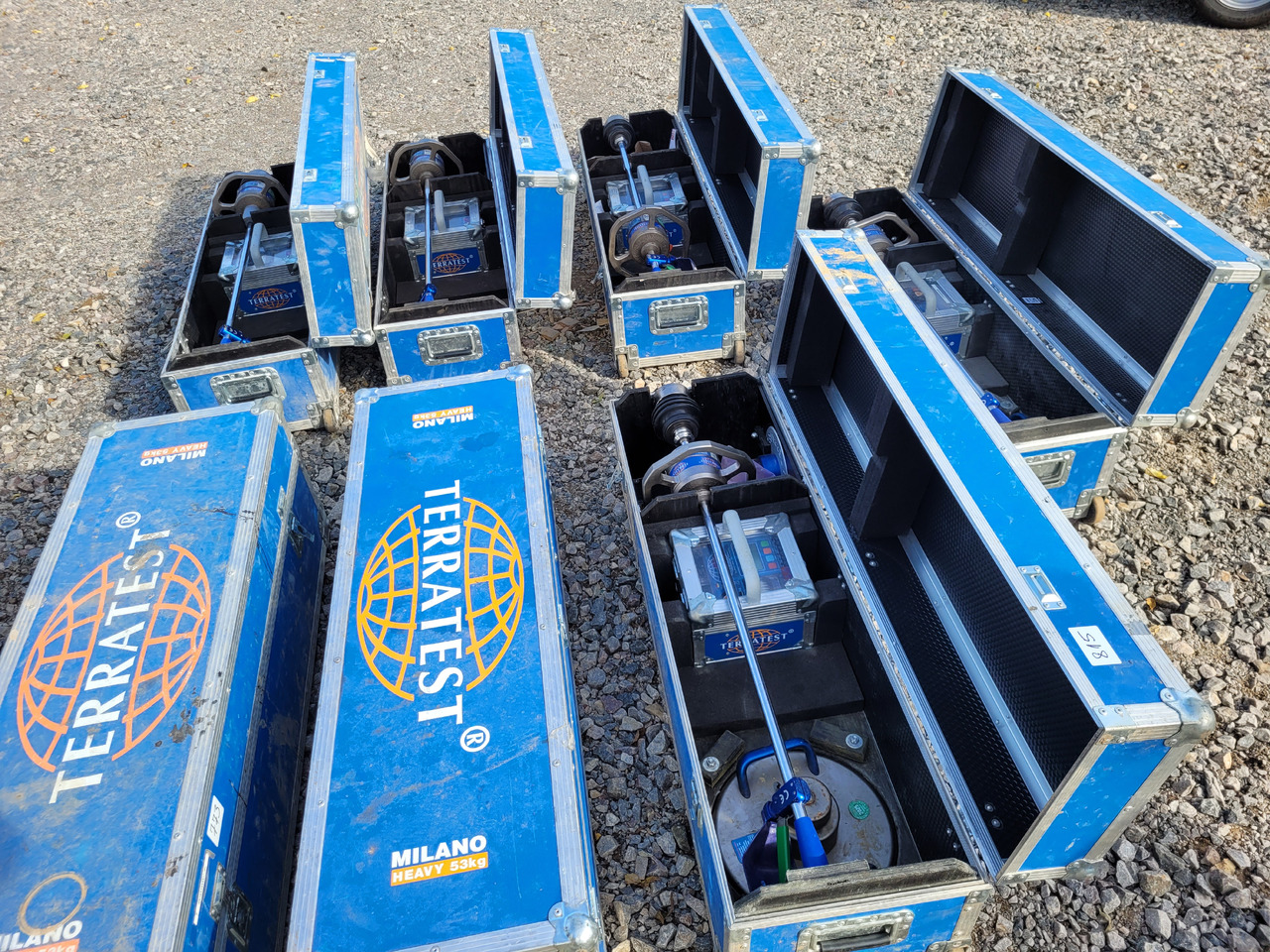 Terratest 4000 Light Weight Deflectometer - Строительное оборудование: фото 1 Terratest 4000 Light Weight Deflectometer - Строительное оборудование: фото 1