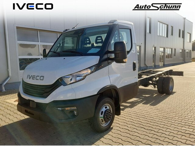 IVECO Daily 35C16H3.0 COMFORT & CONSTRUCTION PACK... - Грузовик-шасси, Коммерческий автомобиль: фото 1 IVECO Daily 35C16H3.0 COMFORT & CONSTRUCTION PACK... - Грузовик-шасси, Коммерческий автомобиль: фото 1