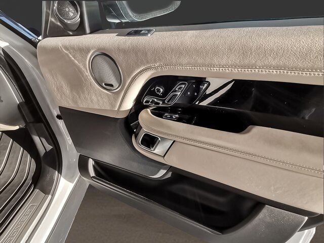 LAND ROVER Range Rover Vogue 4WD SPORT PANORAMA HOMELINK... - Внедорожник: фото 5 LAND ROVER Range Rover Vogue 4WD SPORT PANORAMA HOMELINK... - Внедорожник: фото 5