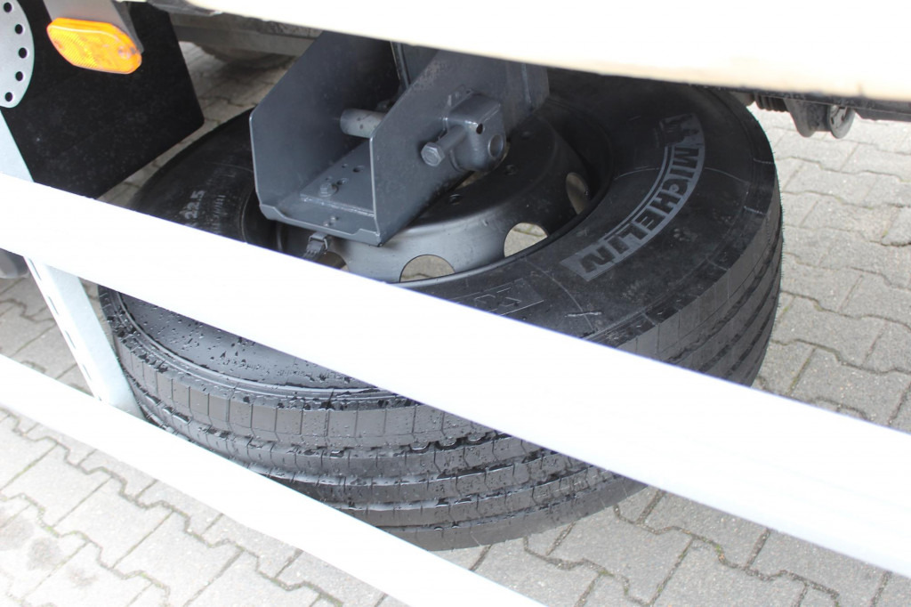 Iveco 190-250L E6 Pritsche-Plane LDW LBW - Тентованный грузовик: фото 5 Iveco 190-250L E6 Pritsche-Plane LDW LBW - Тентованный грузовик: фото 5