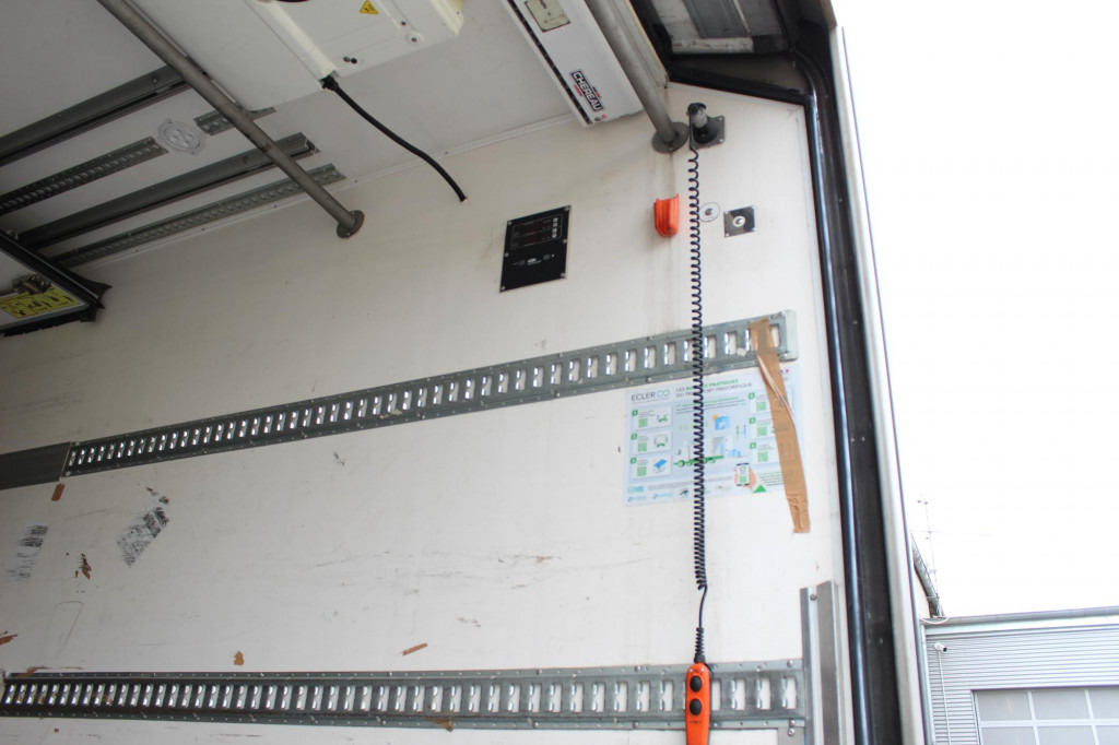 Mercedes-Benz Antos 2536 E6 CS 1250Mt Tri-temp LBW TW ATP - Рефрижератор: фото 5 Mercedes-Benz Antos 2536 E6 CS 1250Mt Tri-temp LBW TW ATP - Рефрижератор: фото 5