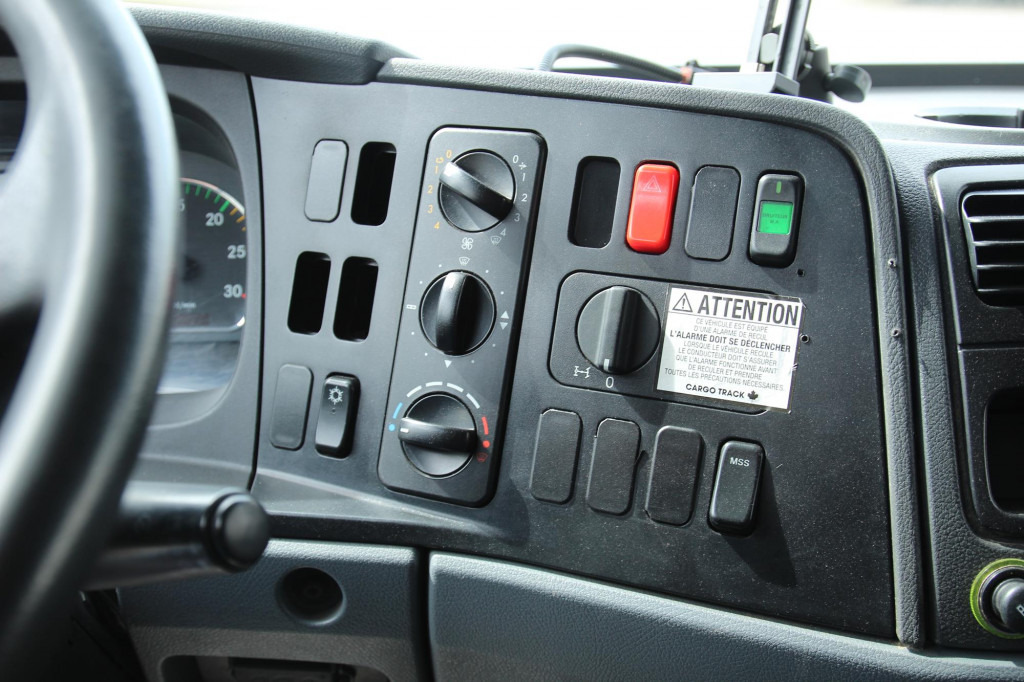 Mercedes-Benz Atego 1322 CS950Mt Bi-Temp. Strom Tür+LBW TW - Рефрижератор: фото 2 Mercedes-Benz Atego 1322 CS950Mt Bi-Temp. Strom Tür+LBW TW - Рефрижератор: фото 2