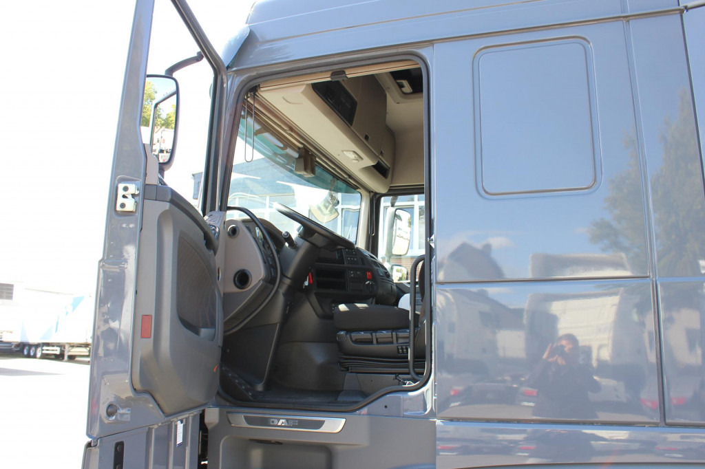 Daf XF 530 SC Retarder ACC LDWS Kühlbox Vollspoiler - Тягач: фото 3 Daf XF 530 SC Retarder ACC LDWS Kühlbox Vollspoiler - Тягач: фото 3