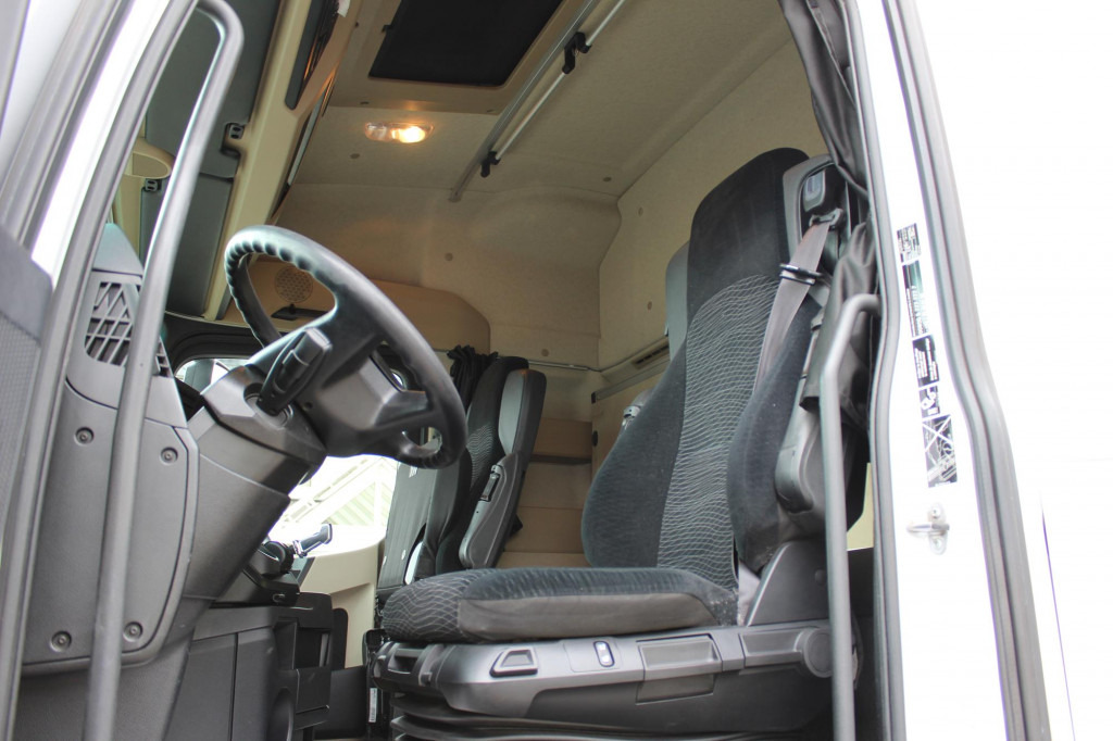 Mercedes-Benz Actros 1845 E6 ACC LDW Kühlbox Vollspoiler - Тягач: фото 4 Mercedes-Benz Actros 1845 E6 ACC LDW Kühlbox Vollspoiler - Тягач: фото 4