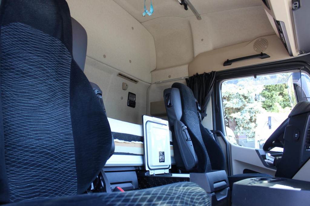 Mercedes-Benz Actros 1845 E6 ACC LDW Vollspoiler - Тягач: фото 2 Mercedes-Benz Actros 1845 E6 ACC LDW Vollspoiler - Тягач: фото 2