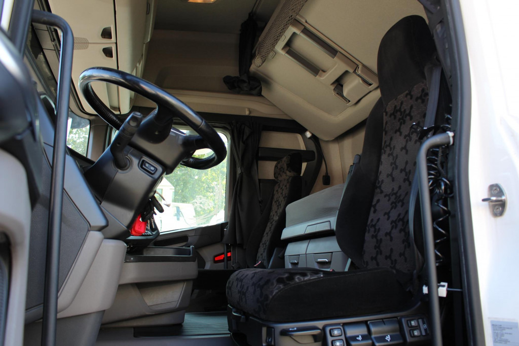 Scania R 500 Retarder LDWS Kühlbox 2 Tanks Navi - Тягач: фото 4 Scania R 500 Retarder LDWS Kühlbox 2 Tanks Navi - Тягач: фото 4