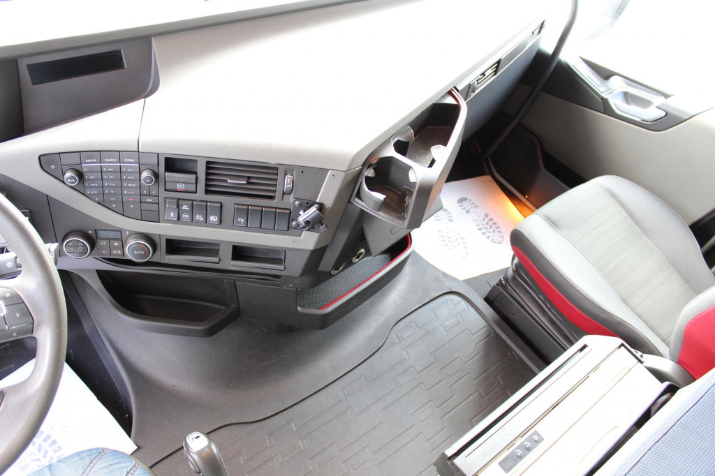 Volvo FH 500 E6 Globe I-Shift I-Park Cool Kühlbox - Тягач: фото 5 Volvo FH 500 E6 Globe I-Shift I-Park Cool Kühlbox - Тягач: фото 5