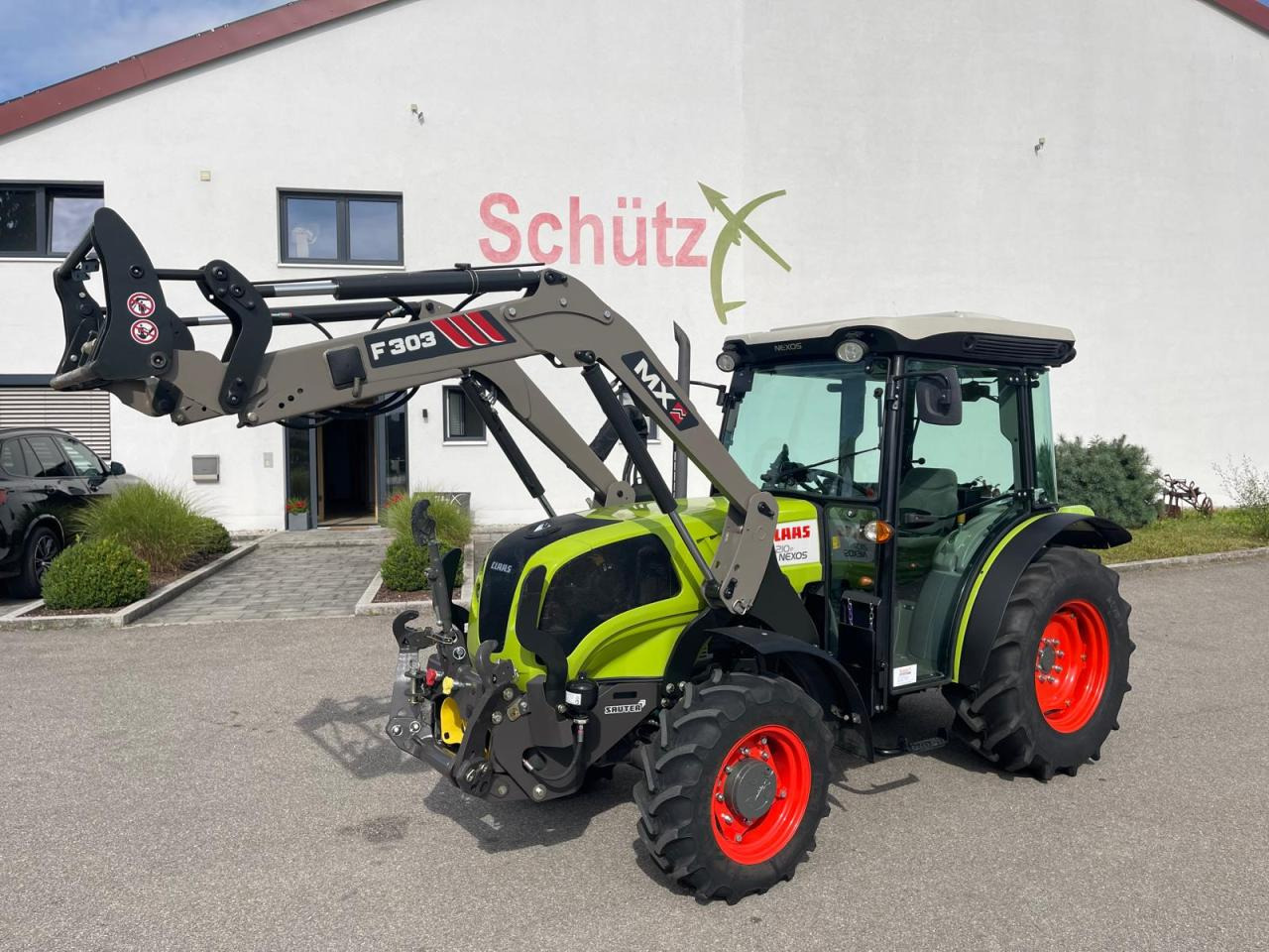 CLAAS Nexos 210, neuwertig, mit Frontlader und Frontzapfwelle, 236 Betriebsstunden - Трактор: фото 1 CLAAS Nexos 210, neuwertig, mit Frontlader und Frontzapfwelle, 236 Betriebsstunden - Трактор: фото 1