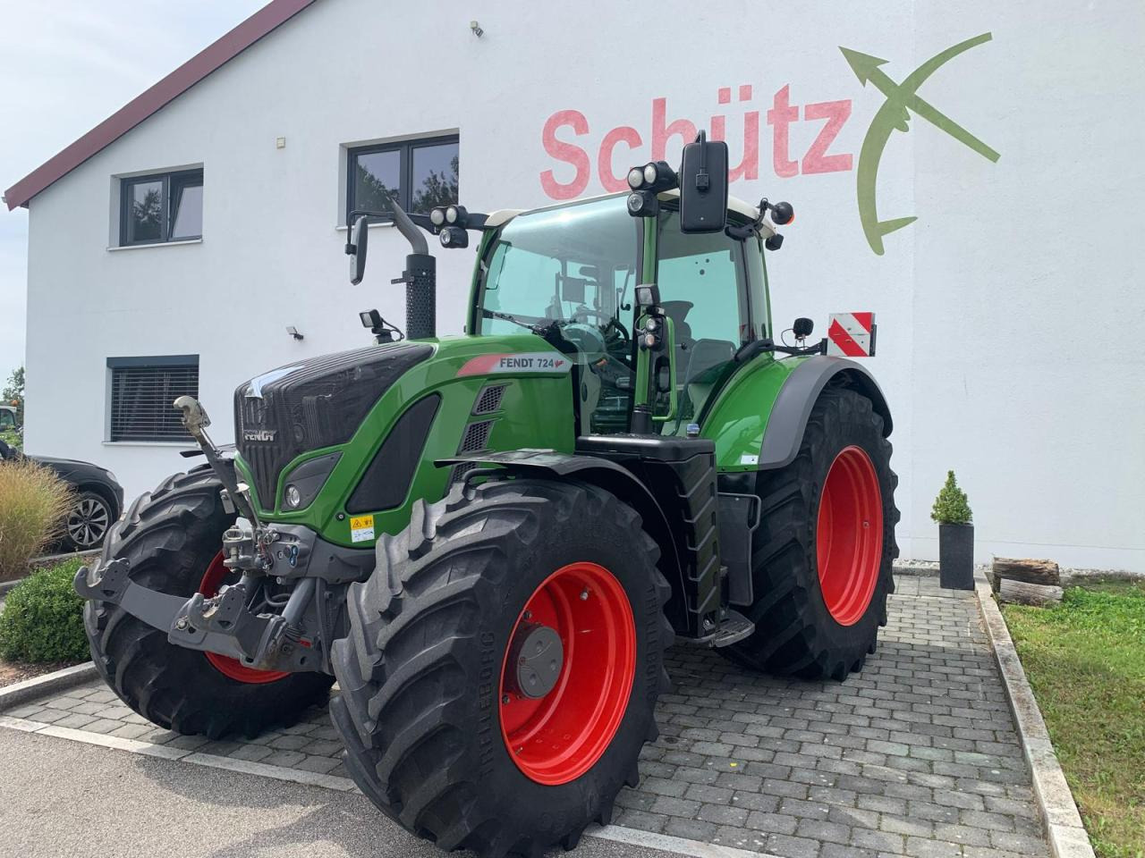 Fendt 724 Vario Power Plus GPS, Baujahr 2019 - Трактор: фото 1 Fendt 724 Vario Power Plus GPS, Baujahr 2019 - Трактор: фото 1