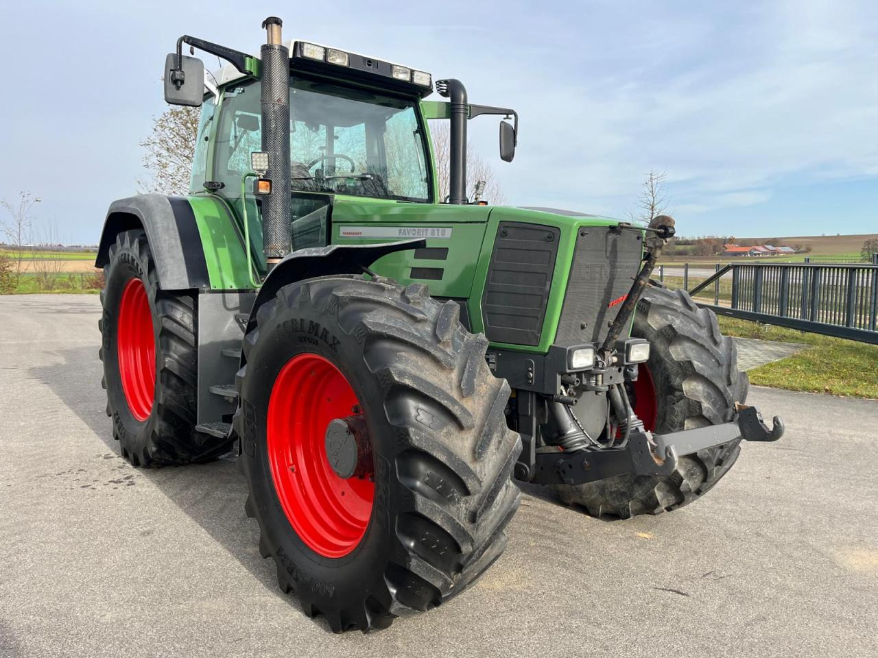 Трактор Fendt Favorit 818 Turboshift: фото 6 Трактор Fendt Favorit 818 Turboshift: фото 6