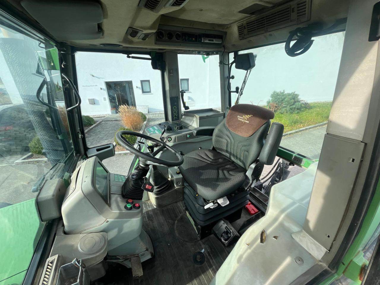 Трактор Fendt Favorit 818 Turboshift: фото 8 Трактор Fendt Favorit 818 Turboshift: фото 8