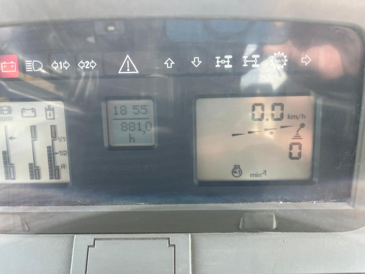 Трактор Fendt Favorit 818 Turboshift: фото 9 Трактор Fendt Favorit 818 Turboshift: фото 9