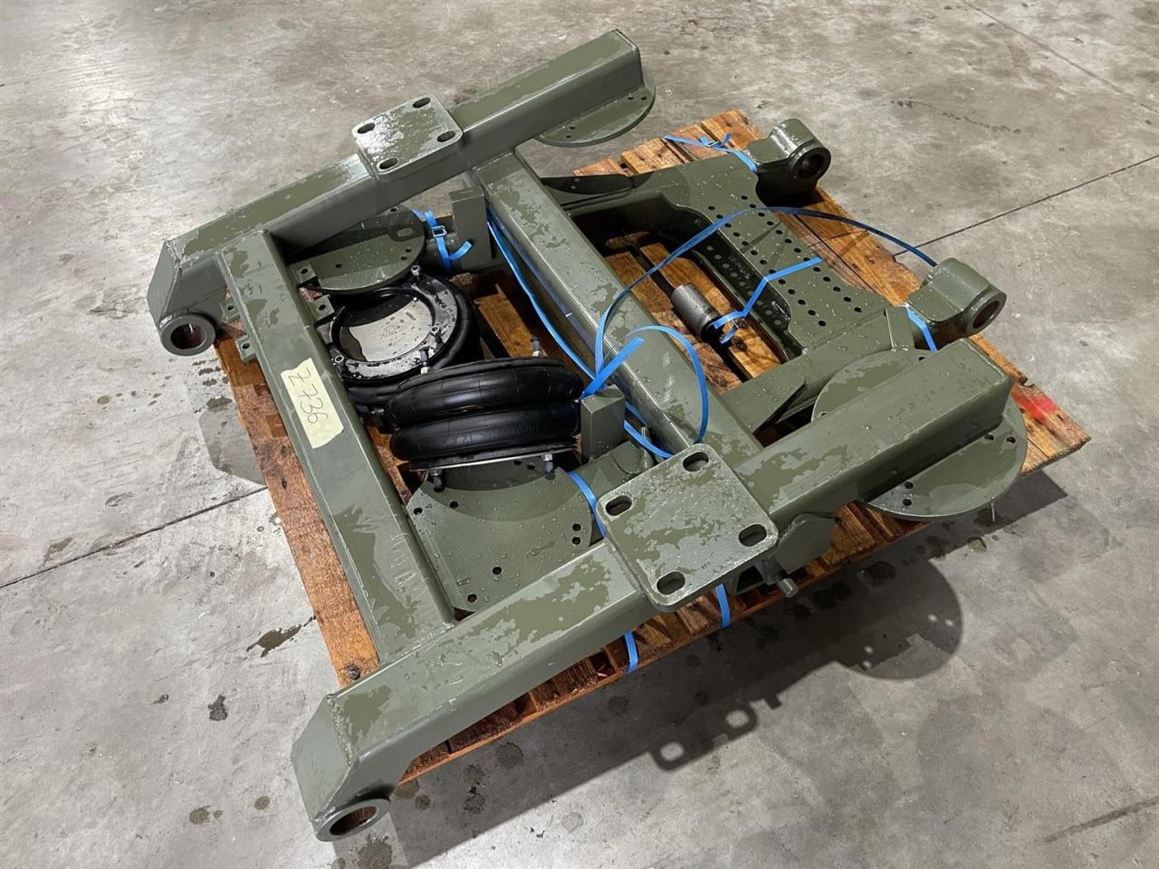 Tecnoma Tecnoma Fortis Fahrwerk - Рама/ Шасси для Сельскохозяйственной техники: фото 2 Tecnoma Tecnoma Fortis Fahrwerk - Рама/ Шасси для Сельскохозяйственной техники: фото 2