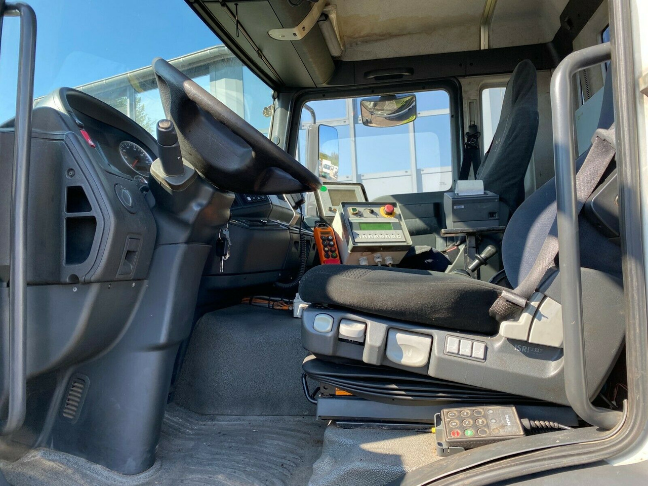 Грузовик-шасси MAN 26.320 TGA 6x2 MAN 26.320 TGA 6x2: фото 13 Грузовик-шасси MAN 26.320 TGA 6x2 MAN 26.320 TGA 6x2: фото 13