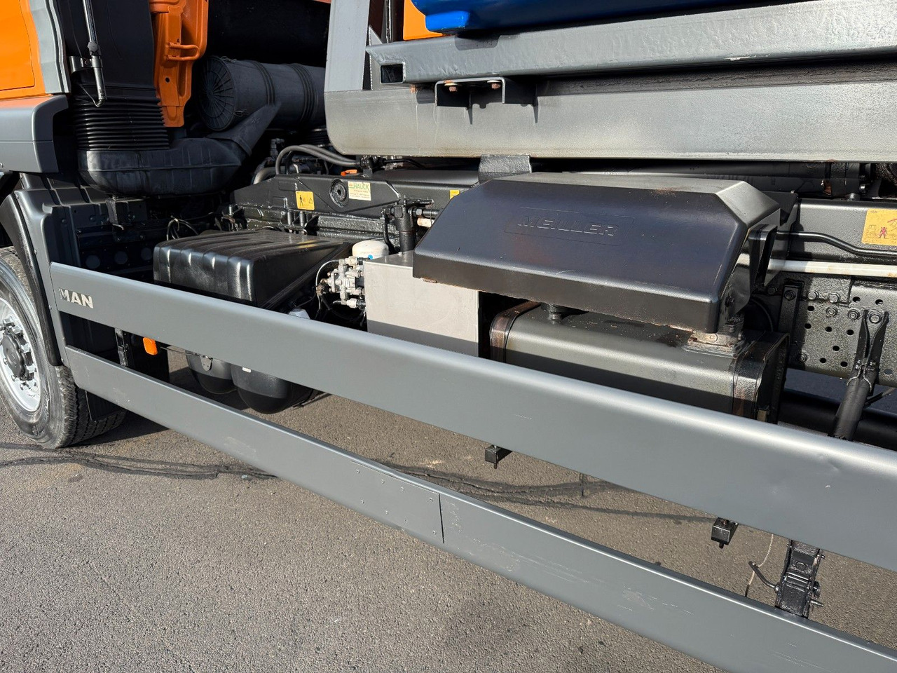 MAN TGA 18.360 4x4 Winterdienst Meiller Abroller - Крюковой мультилифт: фото 4 MAN TGA 18.360 4x4 Winterdienst Meiller Abroller - Крюковой мультилифт: фото 4