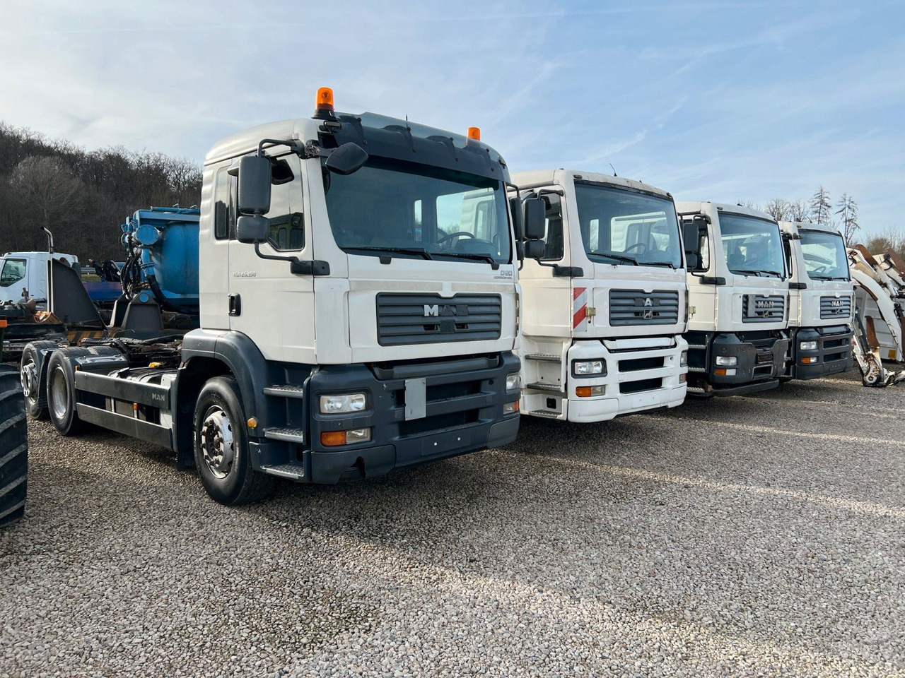 MAN TGA 6x2 310,350 10 x am Lager MAN TGA 6x2 310,350 10 x am Lager - Грузовик-шасси: фото 1 MAN TGA 6x2 310,350 10 x am Lager MAN TGA 6x2 310,350 10 x am Lager - Грузовик-шасси: фото 1