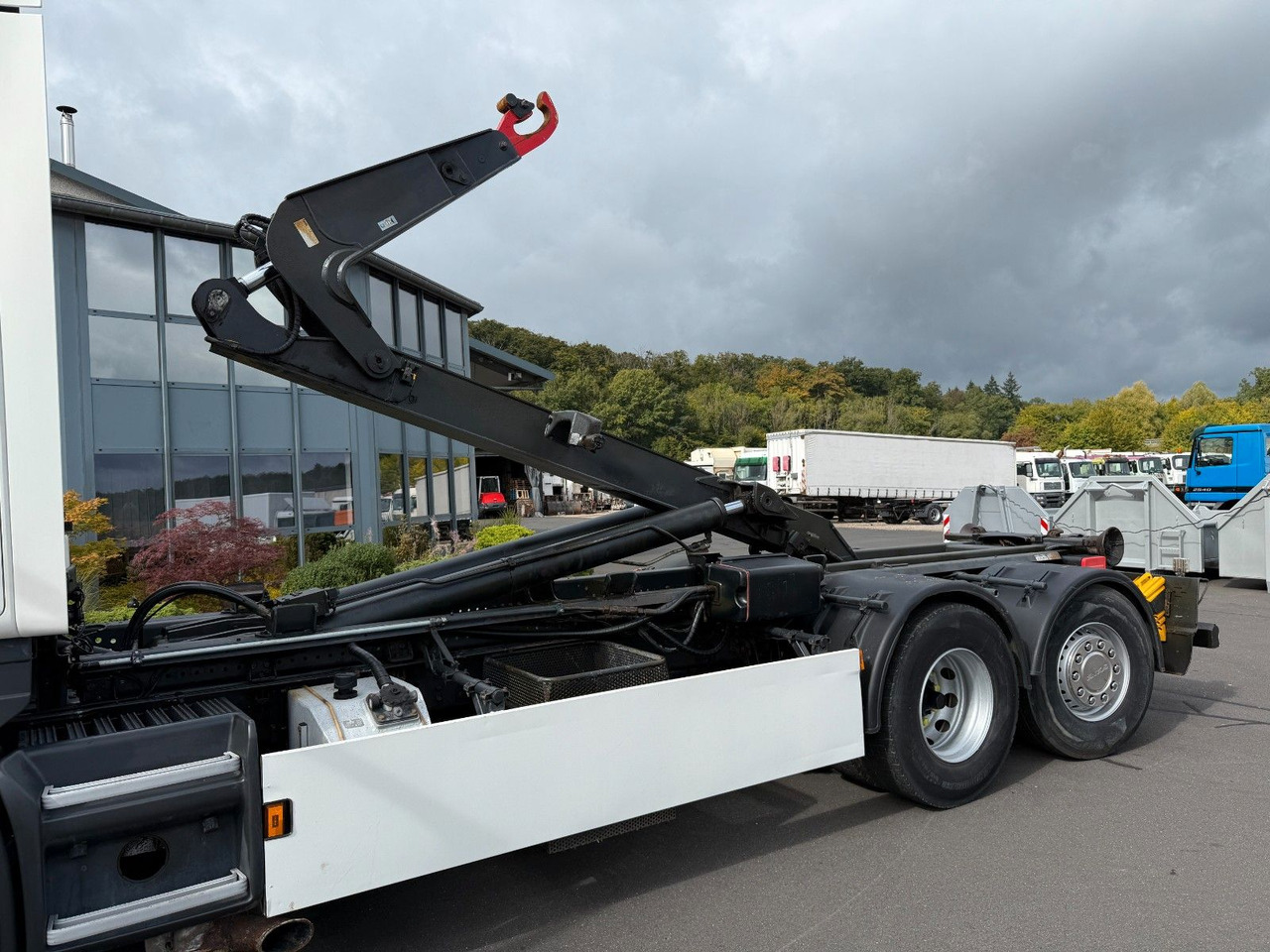 Scania G 440 LB 6x2 Knickhaken Retarder, Klima - Крюковой мультилифт: фото 5 Scania G 440 LB 6x2 Knickhaken Retarder, Klima - Крюковой мультилифт: фото 5