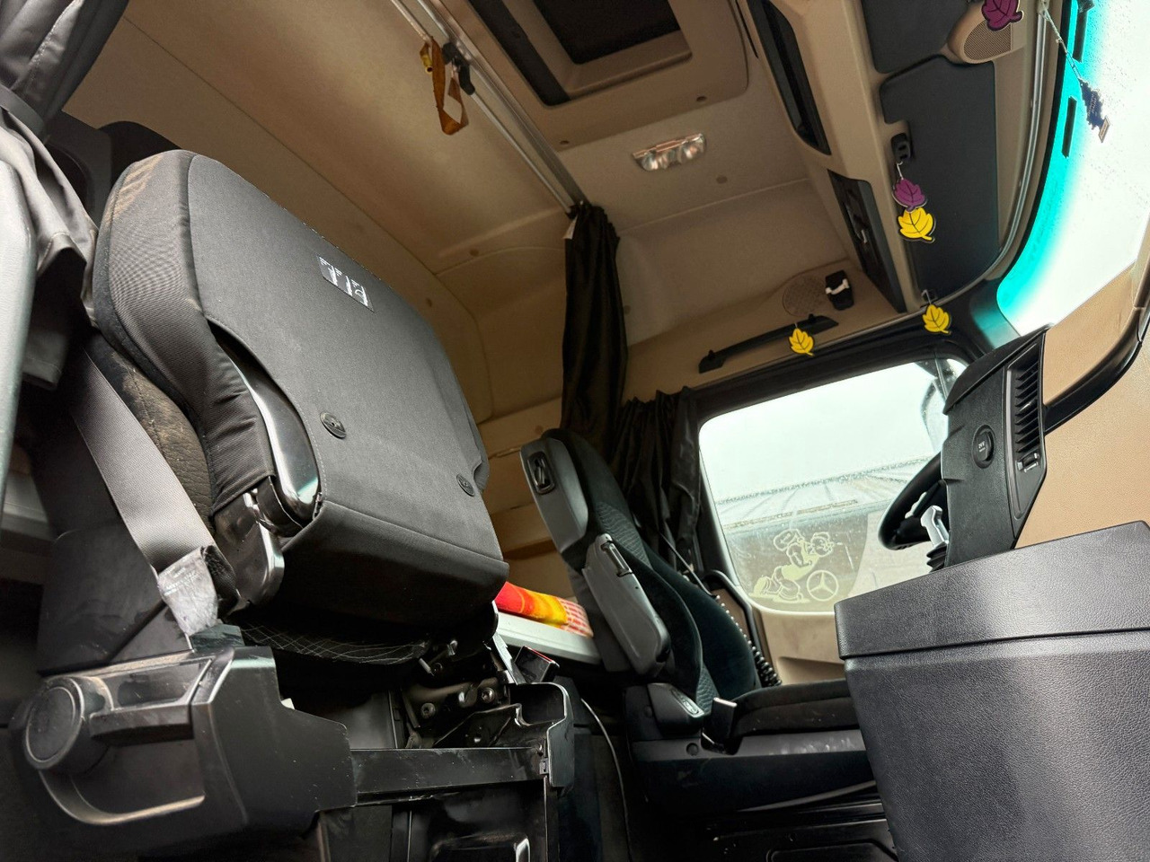 Mercedes-Benz Actros 1843 Stream Space,  Hydraulik, Retarder - Тягач: фото 5 Mercedes-Benz Actros 1843 Stream Space,  Hydraulik, Retarder - Тягач: фото 5