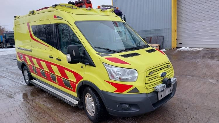 FORD TRANSIT 2,0TDI AMBULANCE KLIMA 1.2018 EURO 6, 3 UNITS - Машина скорой помощи: фото 4 FORD TRANSIT 2,0TDI AMBULANCE KLIMA 1.2018 EURO 6, 3 UNITS - Машина скорой помощи: фото 4