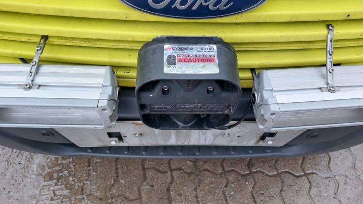 Машина скорой помощи FORD TRANSIT 2,0TDI AMBULANCE KLIMA 12.2018 EURO 6, 3 UNITS: фото 21
