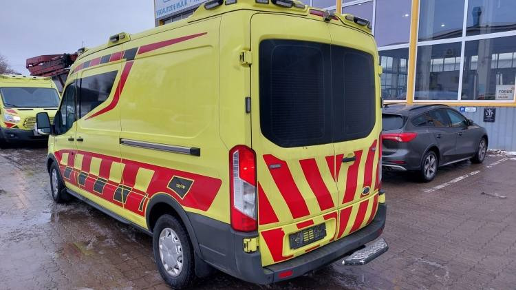 Машина скорой помощи FORD TRANSIT 2,0TDI AMBULANCE KLIMA 12.2018 EURO 6, 3 UNITS: фото 16