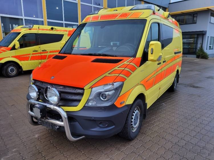 MERCEDES – BENZ SPRINTER 2.2D AMBULANCE (PROFILE) KLIMA 11.2014 EURO 5  - Машина скорой помощи: фото 2 MERCEDES – BENZ SPRINTER 2.2D AMBULANCE (PROFILE) KLIMA 11.2014 EURO 5  - Машина скорой помощи: фото 2