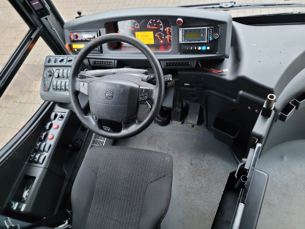 VOLVO B7R 8700 KLIIMA, 9.2010, EURO 5, HANDICAP LIFT, 45 seats, 12,2m, 395000 km  в лизинг VOLVO B7R 8700 KLIIMA, 9.2010, EURO 5, HANDICAP LIFT, 45 seats, 12,2m, 395000 km: фото 10