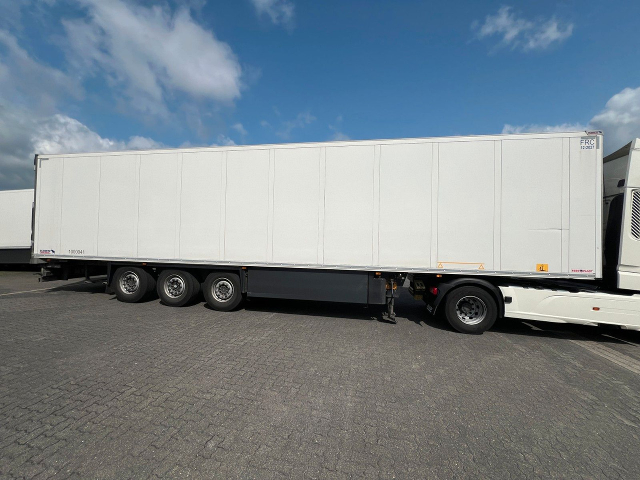 Schmitz Cargobull SKO 24/L - 13.4 FP 45 Cool V7, Schmitz S.CU V2.0 - Полуприцеп-рефрижератор: фото 2 Schmitz Cargobull SKO 24/L - 13.4 FP 45 Cool V7, Schmitz S.CU V2.0 - Полуприцеп-рефрижератор: фото 2