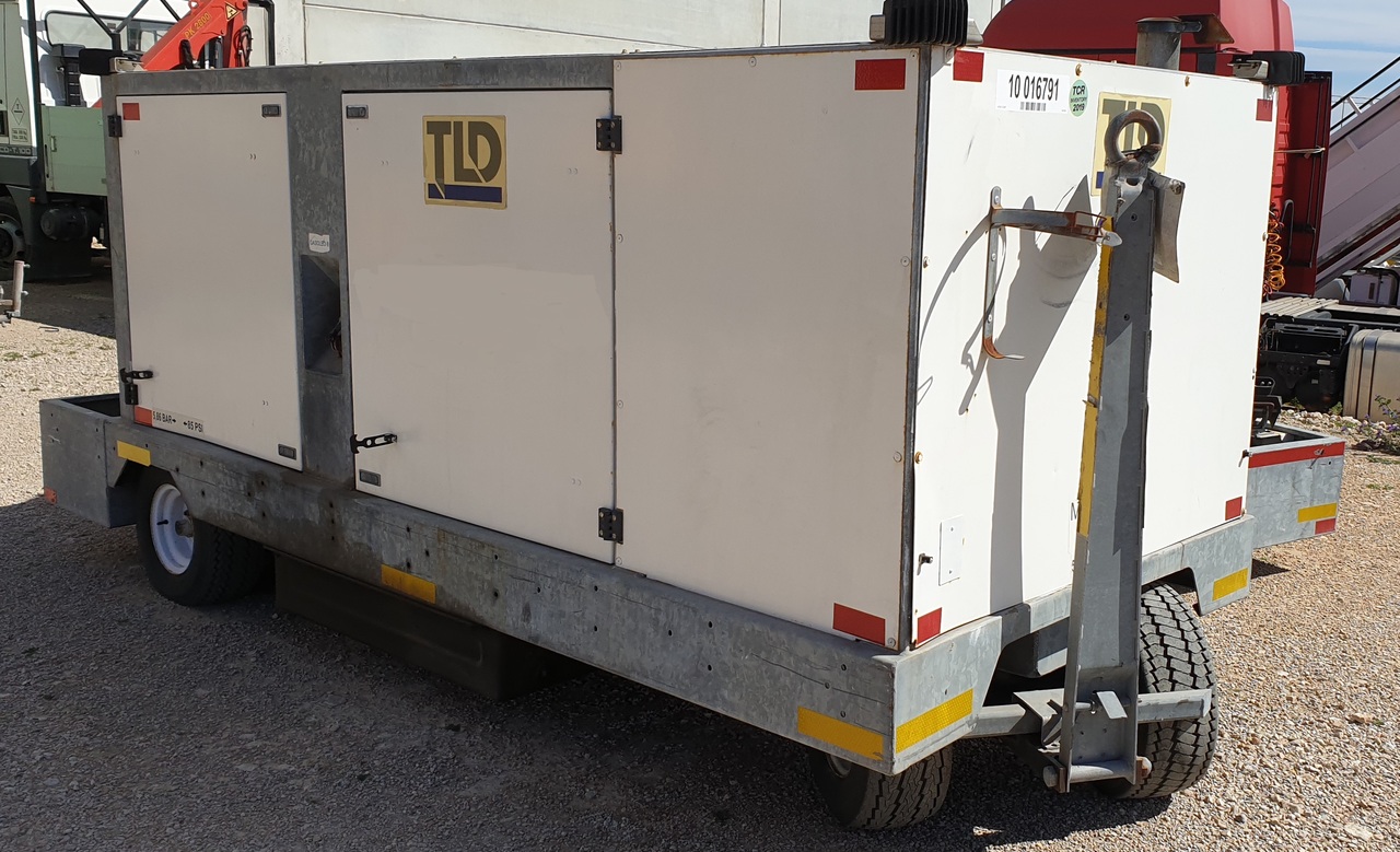 GPU/120 KVA 4120-T-CUP - Аэродромный источник питания: фото 1 GPU/120 KVA 4120-T-CUP - Аэродромный источник питания: фото 1