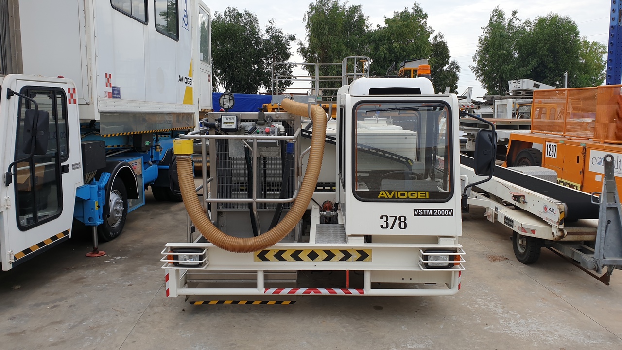 Toilet Truck Aviogei VSTM - Машина для обслуживания туалетных отсеков: фото 5 Toilet Truck Aviogei VSTM - Машина для обслуживания туалетных отсеков: фото 5