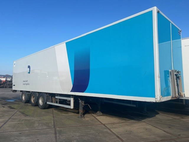 System Trailer PRS 27 - Полуприцеп-фургон: фото 2 System Trailer PRS 27 - Полуприцеп-фургон: фото 2