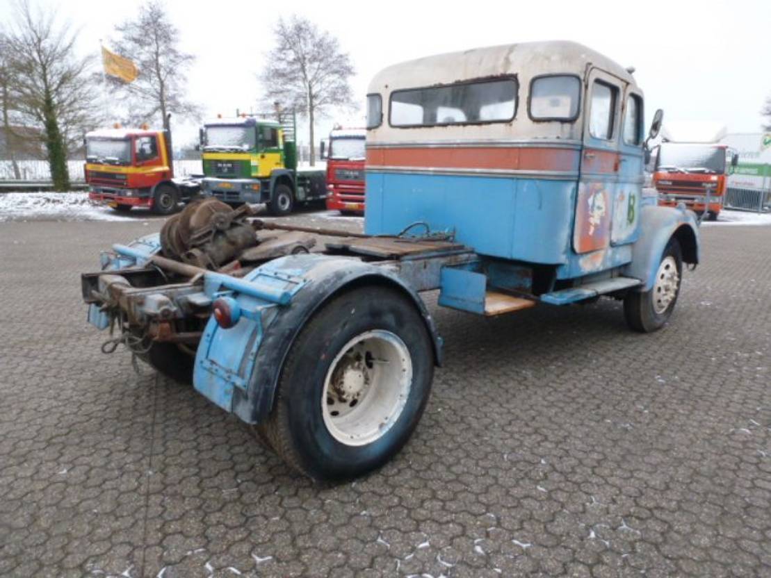 Volvo L485 L 485  - Тягач: фото 4 Volvo L485 L 485  - Тягач: фото 4