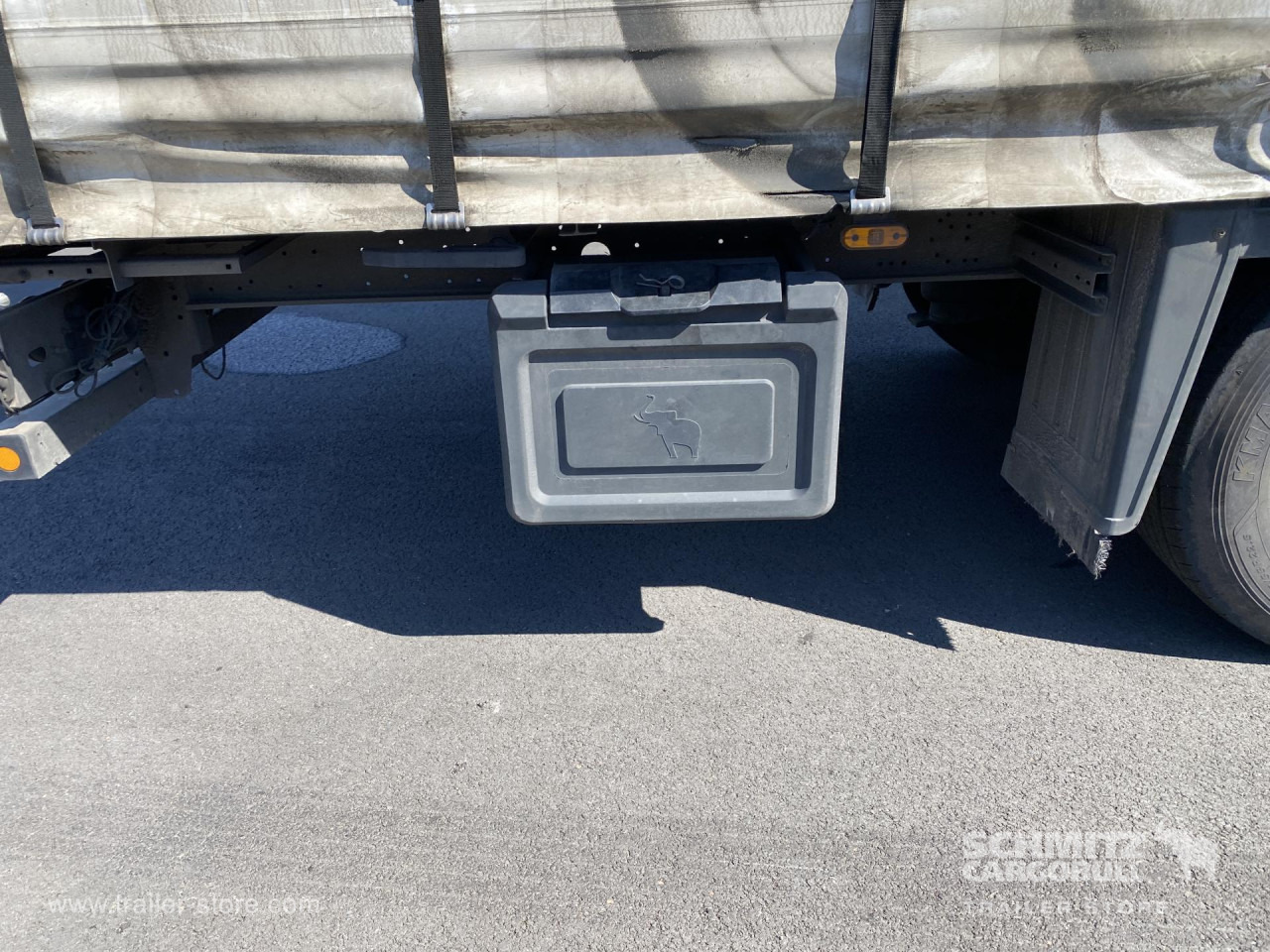 SCHMITZ Curtainsider Mega - Тентованный полуприцеп: фото 4 SCHMITZ Curtainsider Mega - Тентованный полуприцеп: фото 4