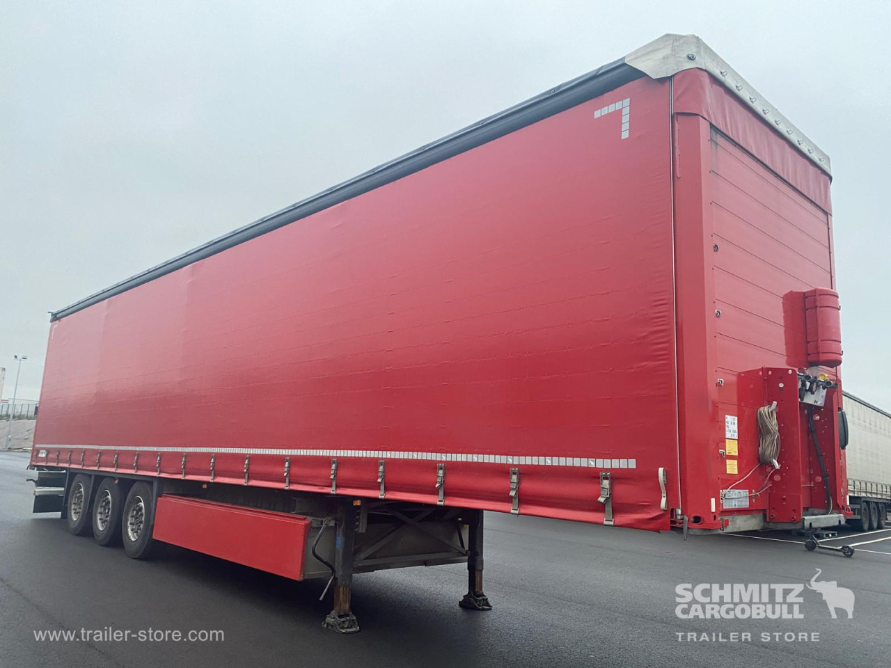 SCHMITZ Curtainsider Standard - Тентованный полуприцеп: фото 1 SCHMITZ Curtainsider Standard - Тентованный полуприцеп: фото 1