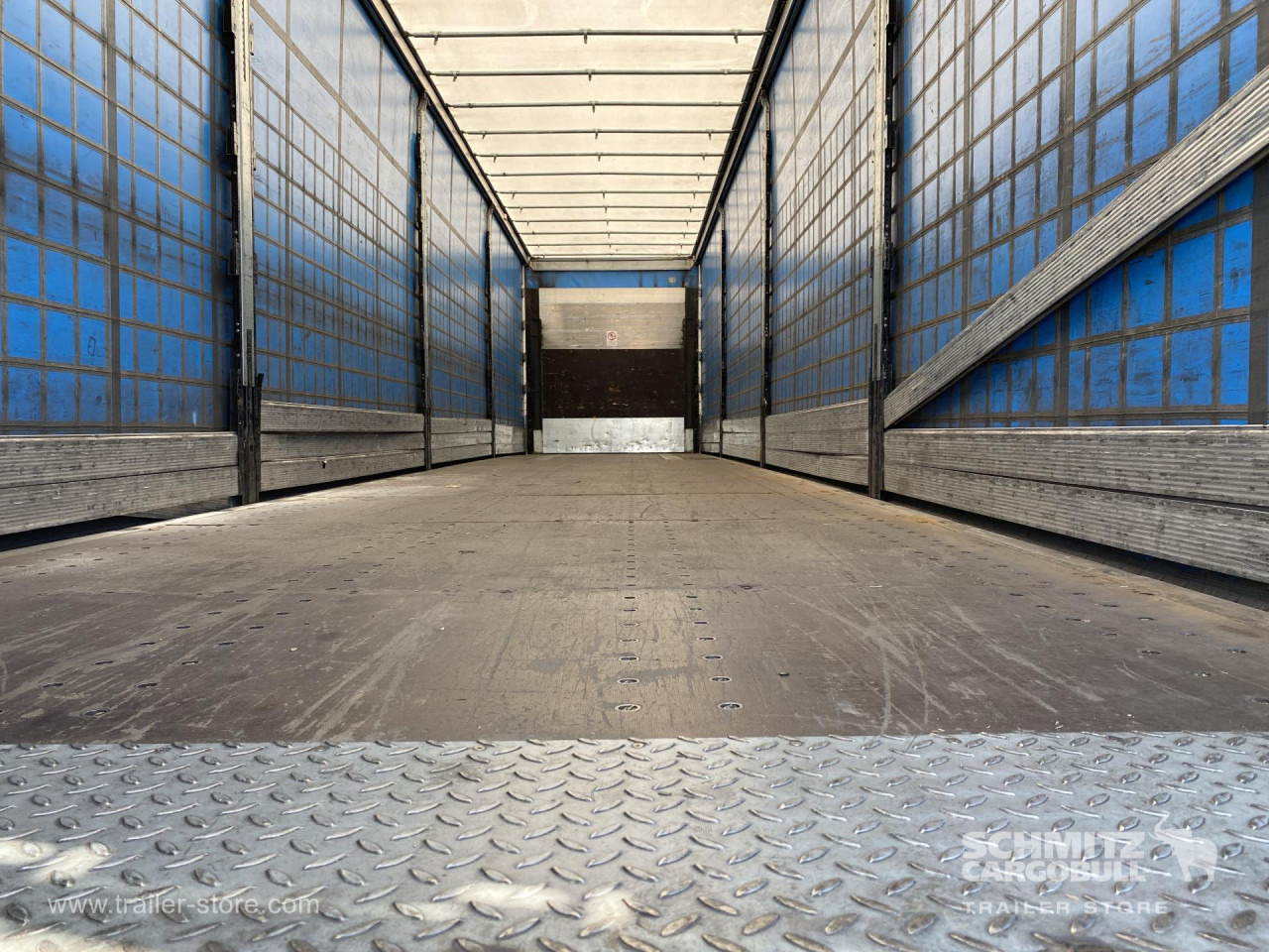 SCHMITZ Curtainsider Standard - Тентованный полуприцеп: фото 5 SCHMITZ Curtainsider Standard - Тентованный полуприцеп: фото 5
