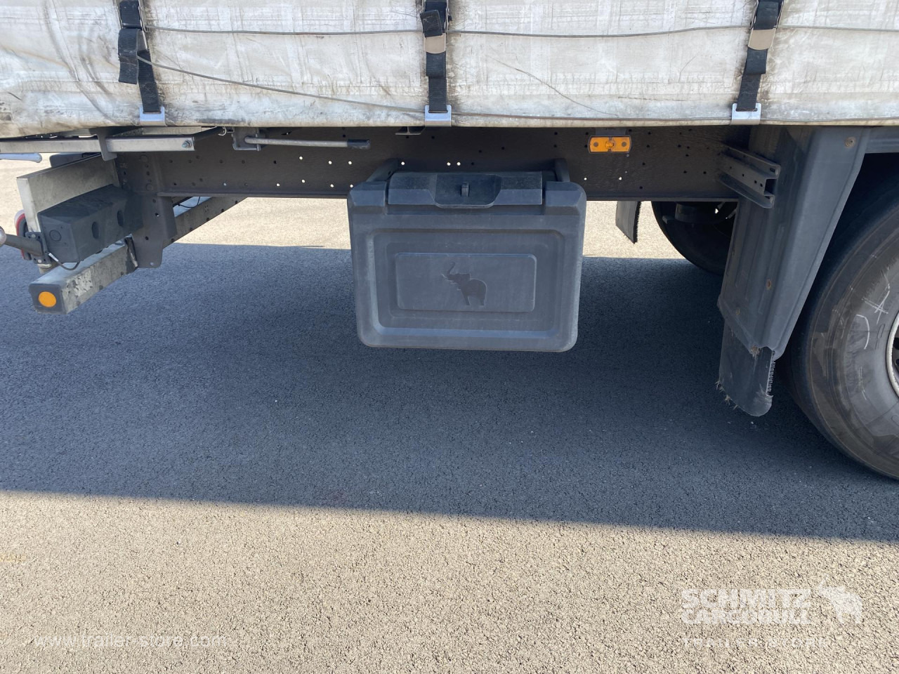 SCHMITZ Curtainsider Standard - Тентованный полуприцеп: фото 4 SCHMITZ Curtainsider Standard - Тентованный полуприцеп: фото 4