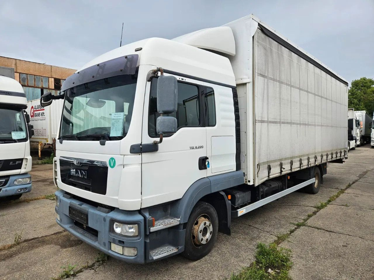 MAN TGL 8.220 4x2 BL Euro 5 EEV - Тентованный грузовик: фото 1 MAN TGL 8.220 4x2 BL Euro 5 EEV - Тентованный грузовик: фото 1