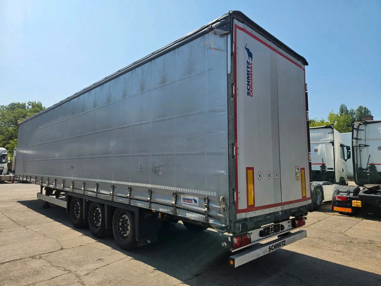 Schmitz Cargobull SCB S3T VARIOS 5 units! Lifting Axle A&C, XL Cod - Тентованный полуприцеп: фото 4 Schmitz Cargobull SCB S3T VARIOS 5 units! Lifting Axle A&C, XL Cod - Тентованный полуприцеп: фото 4