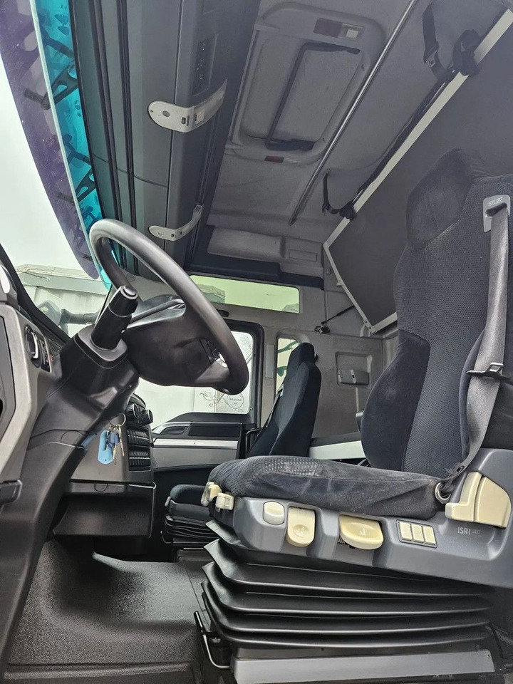MAN TGX 18.440 XXL Standard Euro 5 EEV - Тягач: фото 5 MAN TGX 18.440 XXL Standard Euro 5 EEV - Тягач: фото 5