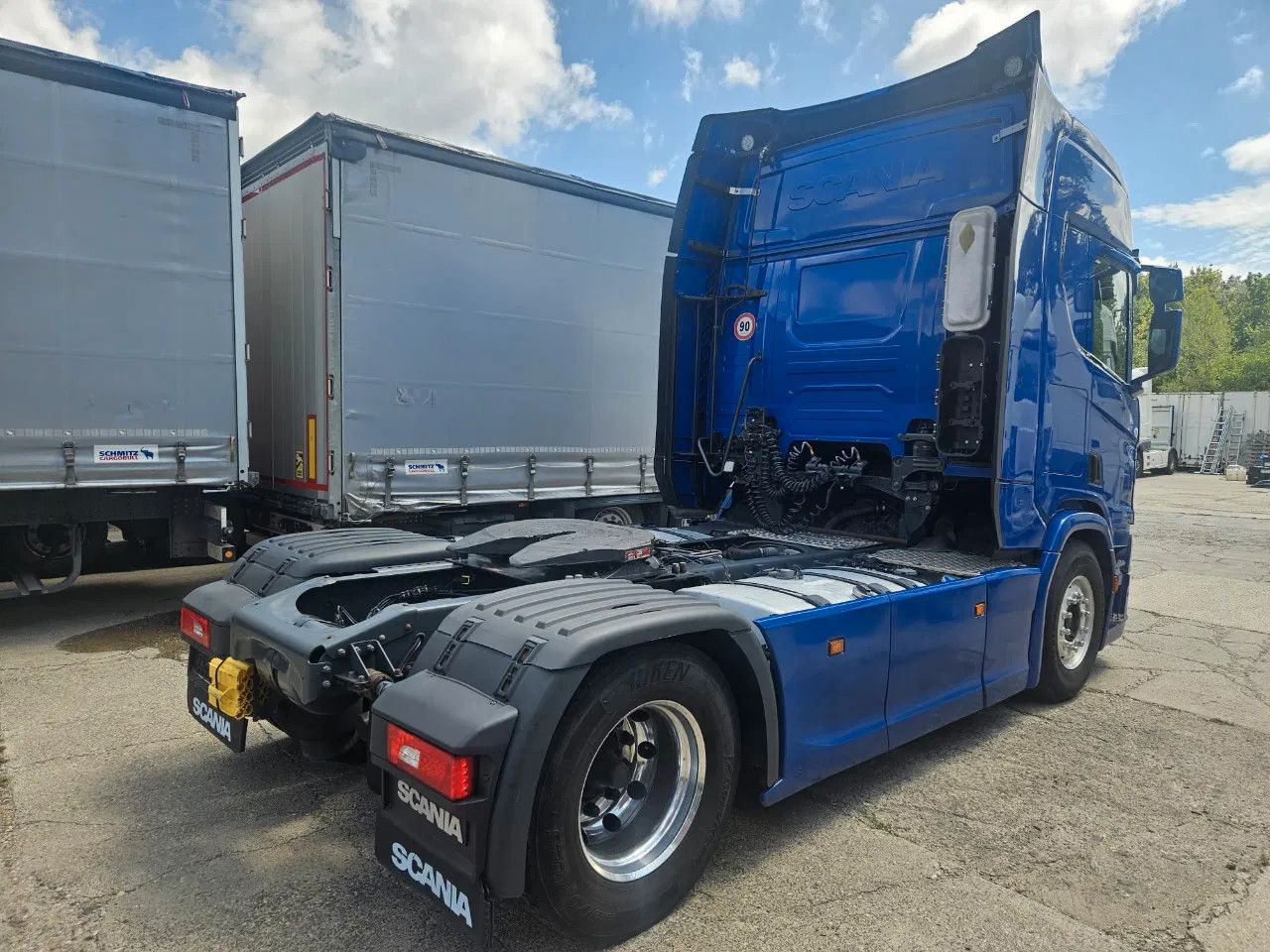 Scania R410 Standard - Full Spoiler - Retarder - Alloy - Тягач: фото 3 Scania R410 Standard - Full Spoiler - Retarder - Alloy - Тягач: фото 3
