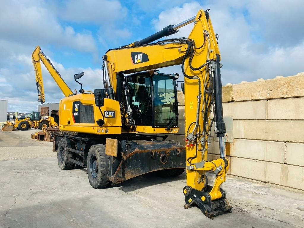 CAT mh3024  - Перегружатель: фото 3 CAT mh3024  - Перегружатель: фото 3