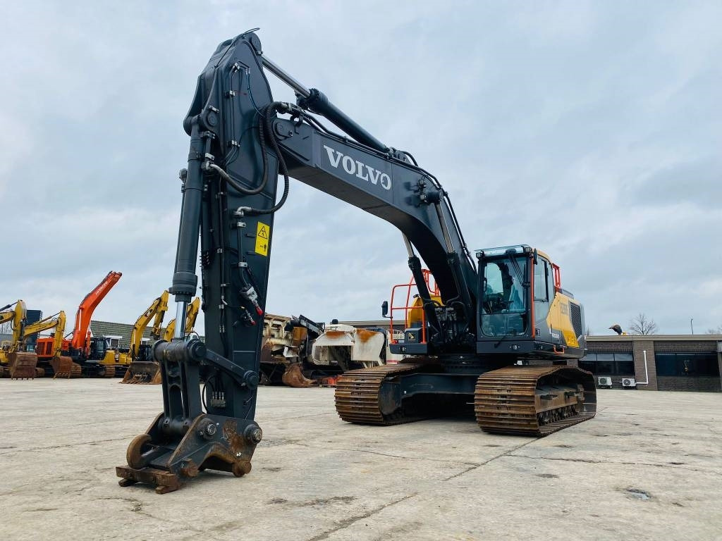 Volvo ec350el - Гусеничный экскаватор: фото 3 Volvo ec350el - Гусеничный экскаватор: фото 3