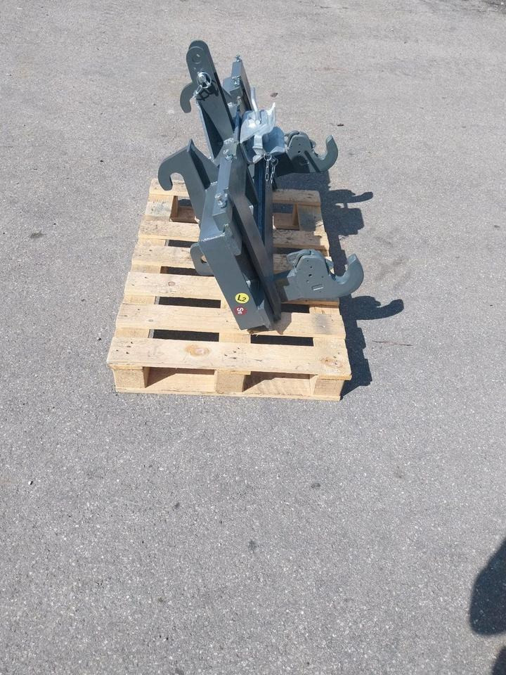 Adapter Giant Hoflader auf 3 Punkt Kat II Palettengabel Radlader - Вилы для Колёсных погрузчиков: фото 2 Adapter Giant Hoflader auf 3 Punkt Kat II Palettengabel Radlader - Вилы для Колёсных погрузчиков: фото 2