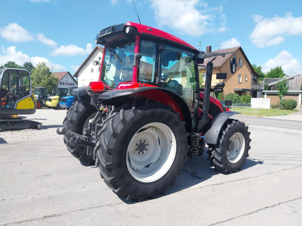 Valtra A 85 - Трактор: фото 5 Valtra A 85 - Трактор: фото 5